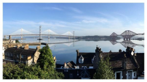 Отель Forth Reflections Self Catering  Queensferry